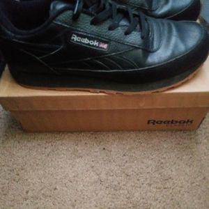 Men reebok classic renaissance athletic shoes